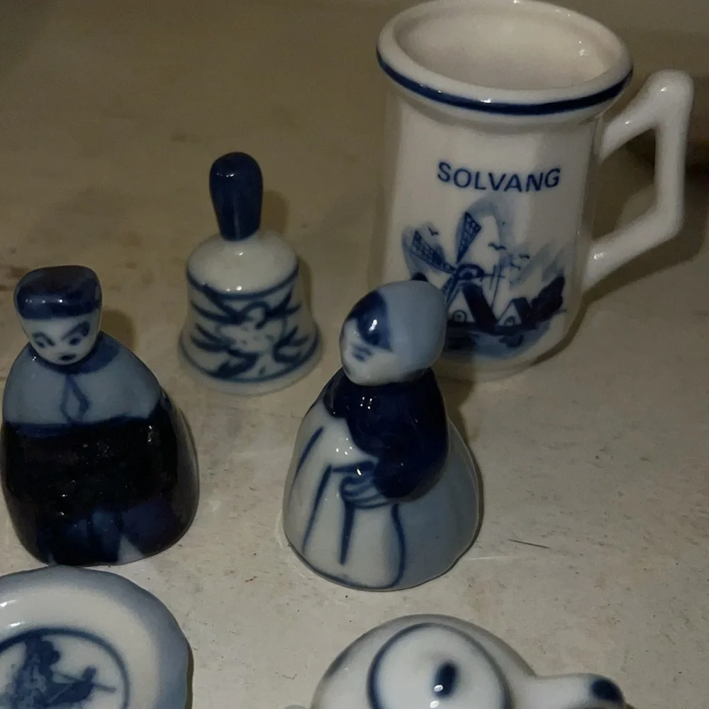 Vintage Blue Delft porcelain miniatures doll house